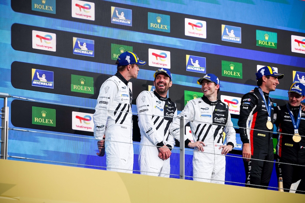 Dansk VM-podie i Japan: Mikkel Jensen sikrede trofæ på Fuji.
(Foto: Team Peugeot TotalEnergies)